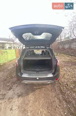 Внедорожник / Кроссовер Ford Kuga 2012 в 