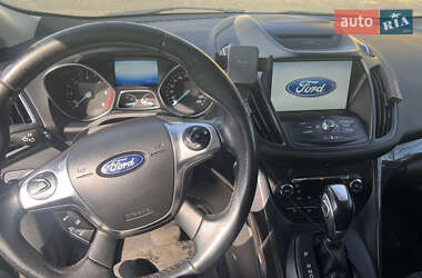 Позашляховик / Кросовер Ford Kuga 2016 в Рівному