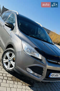 Внедорожник / Кроссовер Ford Kuga 2013 в 