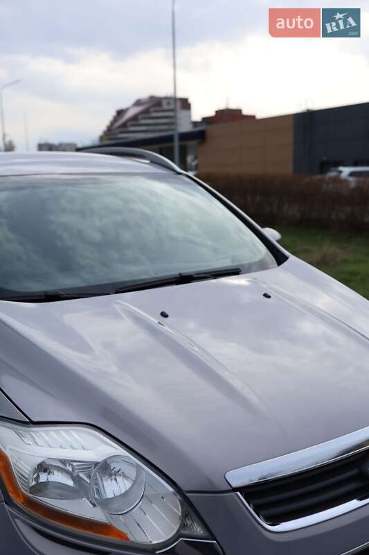 Внедорожник / Кроссовер Ford Kuga 2011 в Днепре
