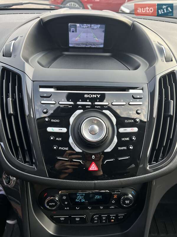 Внедорожник / Кроссовер Ford Kuga 2014 в Чернигове