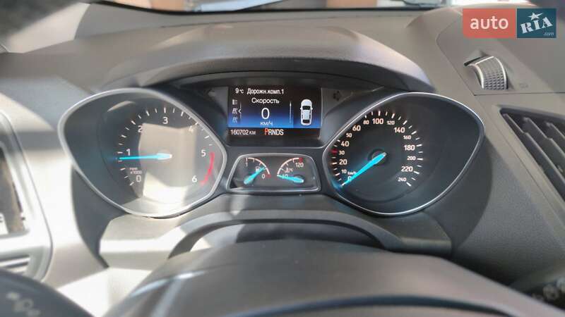 Внедорожник / Кроссовер Ford Kuga 2017 в Смеле