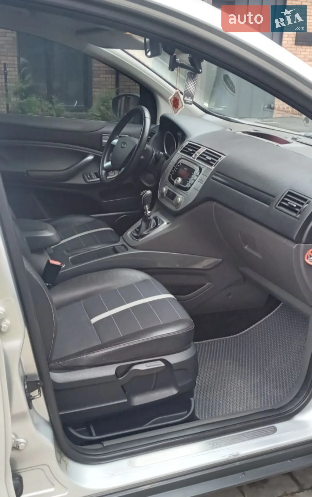 2010 Ford Kuga - мініатюра 3