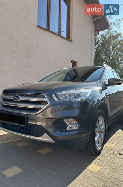 Ford Kuga 2019