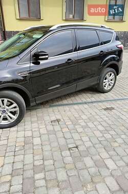 Внедорожник / Кроссовер Ford Kuga 2019 в 