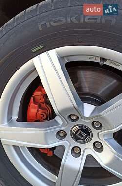 Внедорожник / Кроссовер Ford Kuga 2013 в 