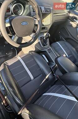 Внедорожник / Кроссовер Ford Kuga 2009 в 