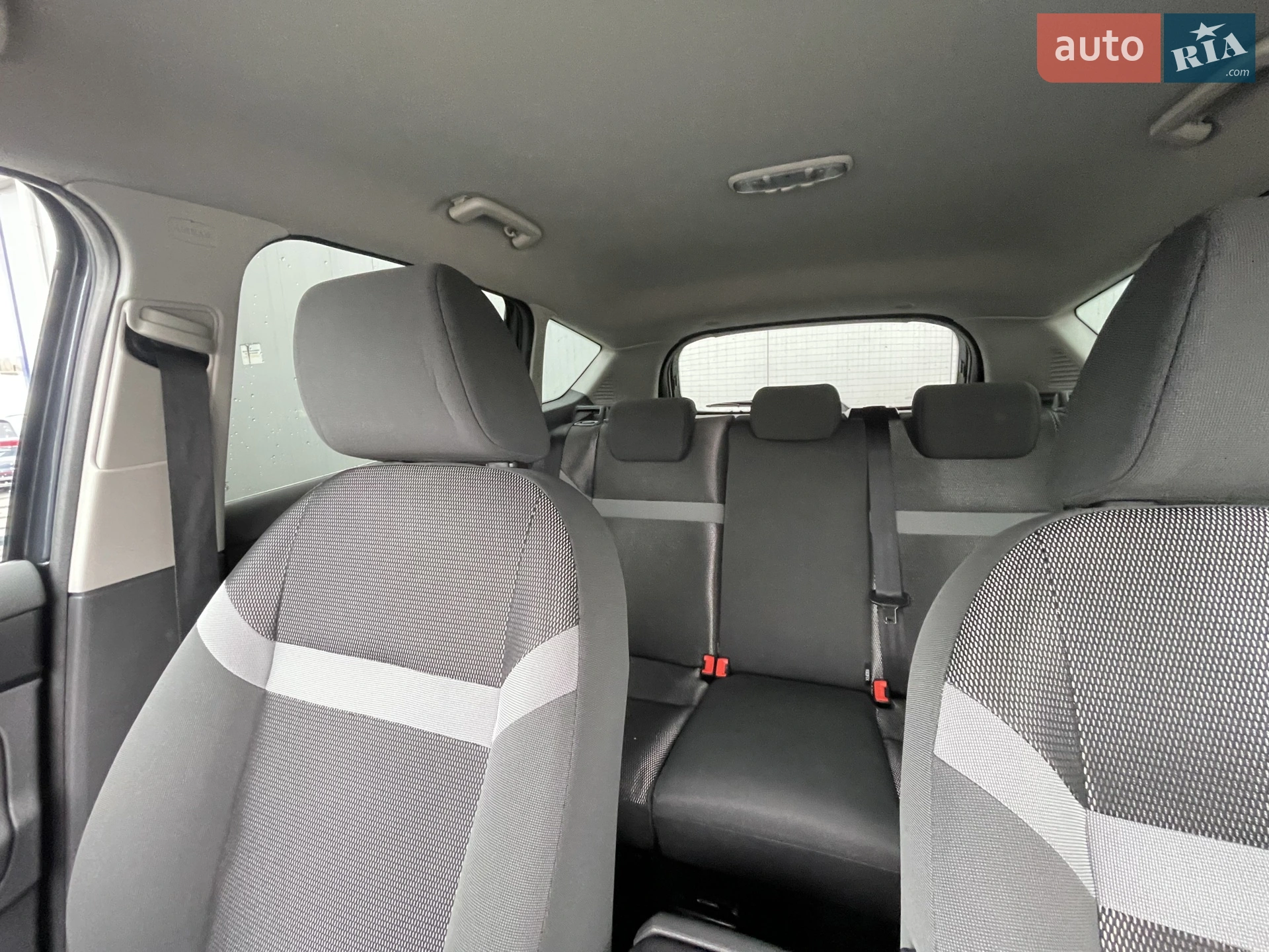 2010 Ford Kuga - мініатюра 8