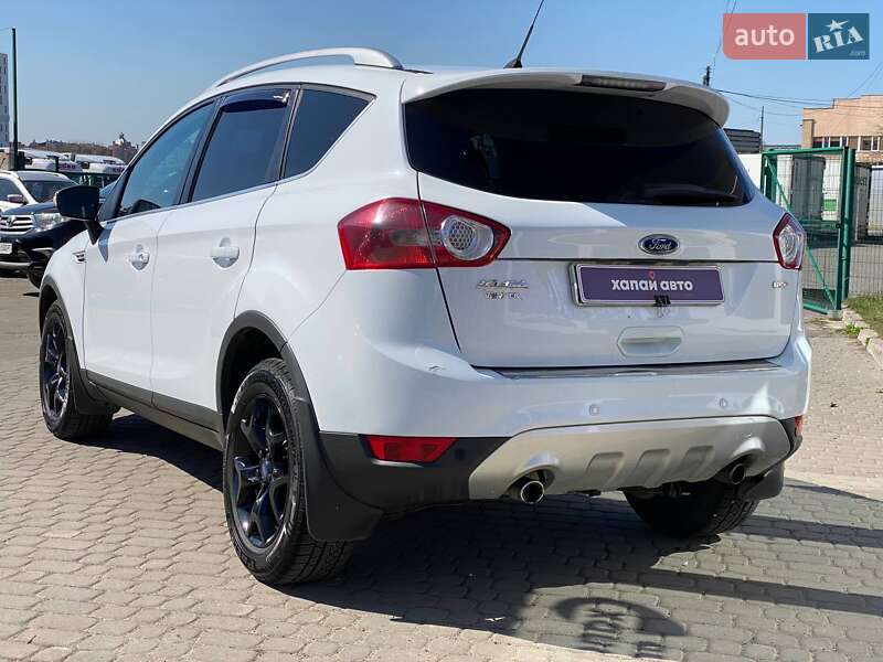 Внедорожник / Кроссовер Ford Kuga 2011 в Львове