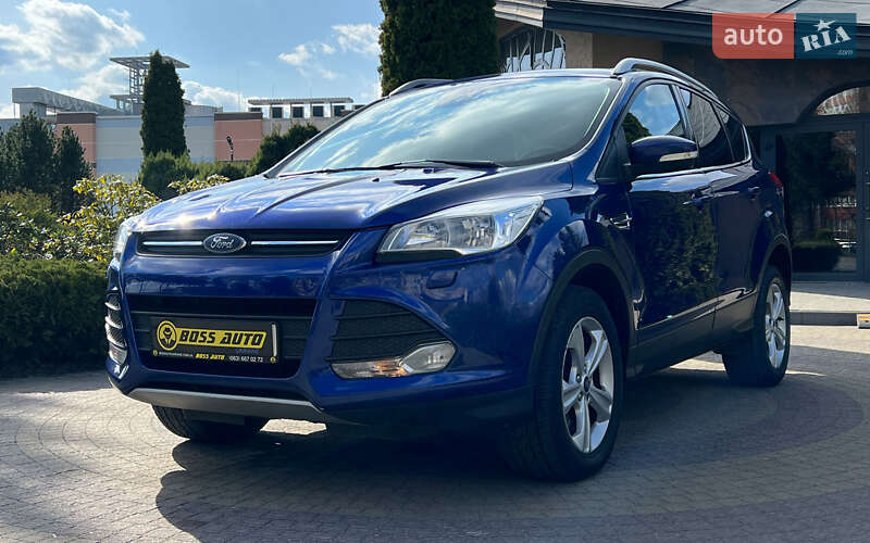 Позашляховик / Кросовер Ford Kuga 2016 в Львові
