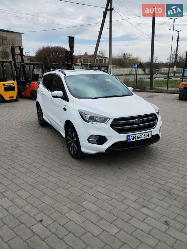 Ford Kuga 2017