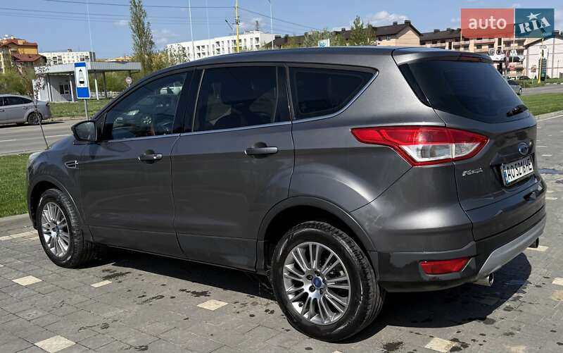 Внедорожник / Кроссовер Ford Kuga 2013 в Ужгороде