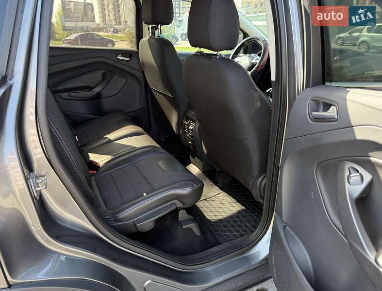 Внедорожник / Кроссовер Ford Kuga 2013 в Ужгороде