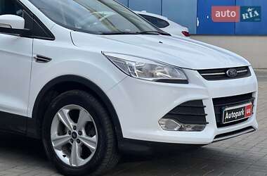 Внедорожник / Кроссовер Ford Kuga 2013 в 