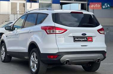 Внедорожник / Кроссовер Ford Kuga 2013 в 