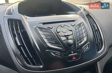 Внедорожник / Кроссовер Ford Kuga 2013 в 