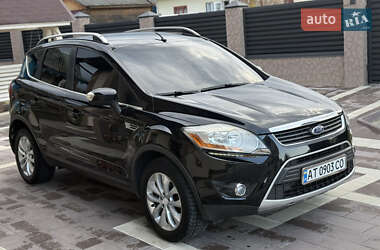 Внедорожник / Кроссовер Ford Kuga 2009 в 