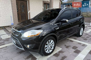 Внедорожник / Кроссовер Ford Kuga 2009 в 