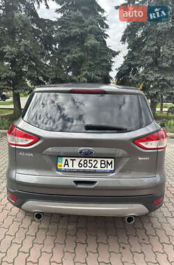 Внедорожник / Кроссовер Ford Kuga 2014 в 
