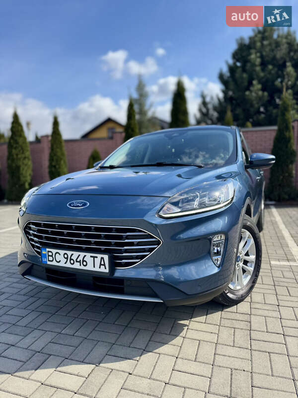Позашляховик / Кросовер Ford Kuga 2020 в Самборі