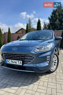Внедорожник / Кроссовер Ford Kuga 2020 в 