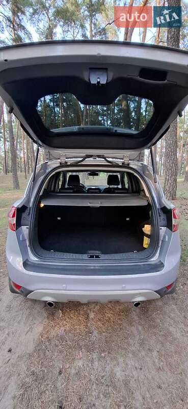 Внедорожник / Кроссовер Ford Kuga 2011 в Ахтырке