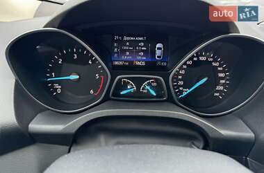Внедорожник / Кроссовер Ford Kuga 2019 в 