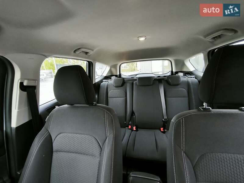 Позашляховик / Кросовер Ford Kuga 2018 в Здолбуніві