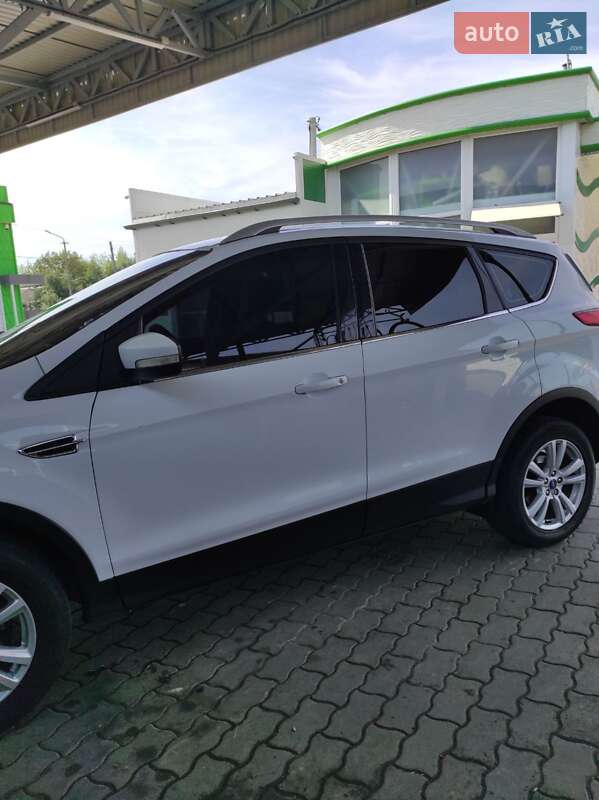 Внедорожник / Кроссовер Ford Kuga 2013 в Владимире