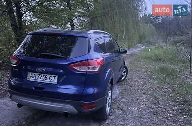 Позашляховик / Кросовер Ford Kuga 2013 в Києві