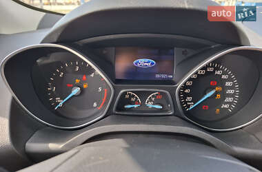 Внедорожник / Кроссовер Ford Kuga 2013 в 