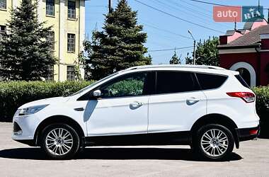Внедорожник / Кроссовер Ford Kuga 2013 в Каменском
