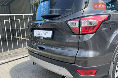 Внедорожник / Кроссовер Ford Kuga 2018 в 