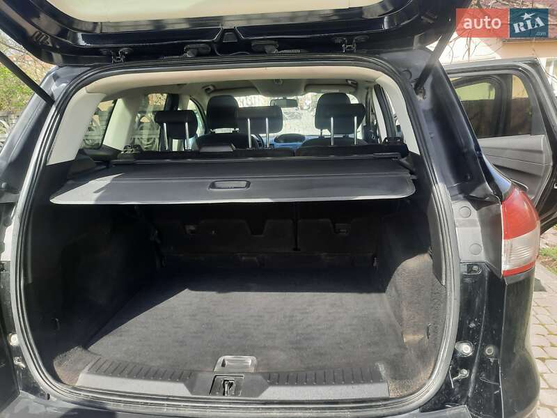 Внедорожник / Кроссовер Ford Kuga 2013 в Чорткове