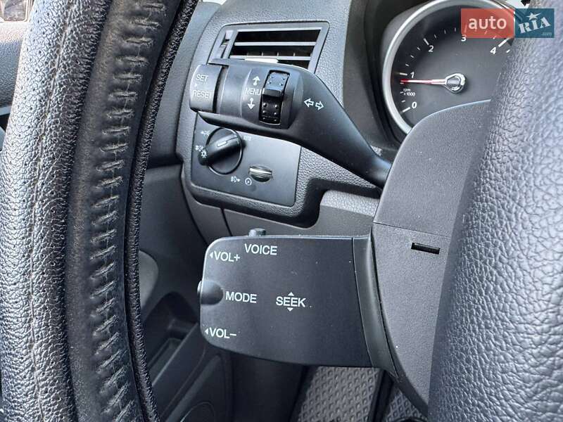Позашляховик / Кросовер Ford Kuga 2012 в Києві