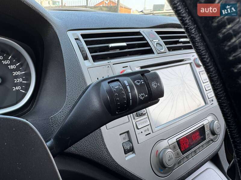 Позашляховик / Кросовер Ford Kuga 2012 в Києві