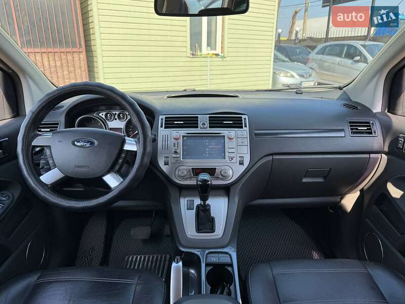 Позашляховик / Кросовер Ford Kuga 2012 в Києві