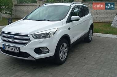 Позашляховик / Кросовер Ford Kuga 2017 в Миколаєві