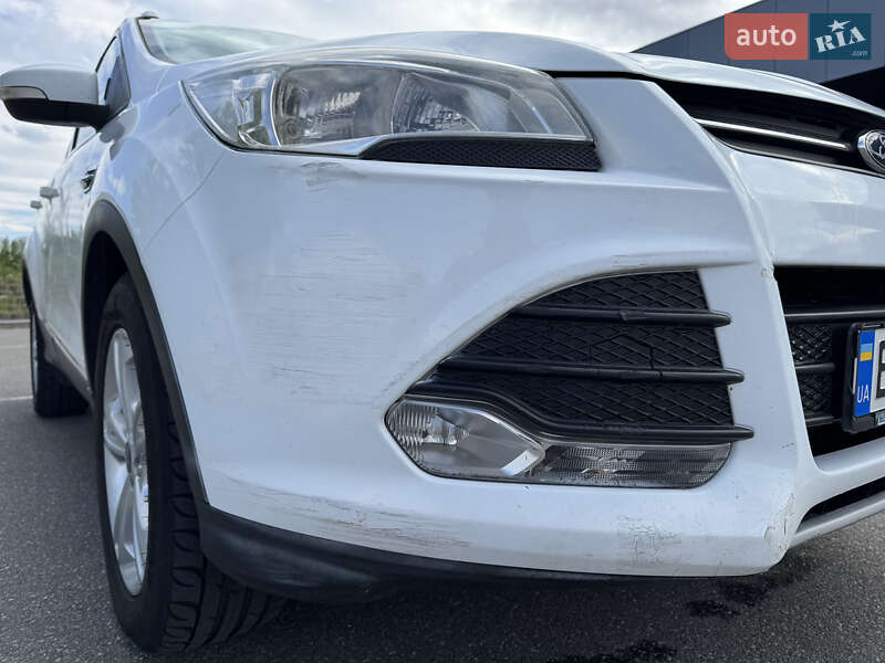 Внедорожник / Кроссовер Ford Kuga 2013 в Киеве