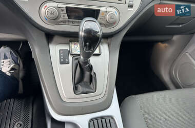 Позашляховик / Кросовер Ford Kuga 2011 в 