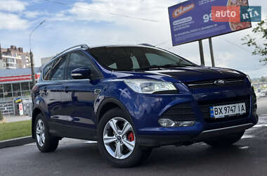 Позашляховик / Кросовер Ford Kuga 2013 в 