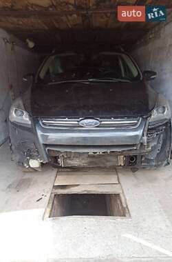 Внедорожник / Кроссовер Ford Kuga 2013 в Смеле