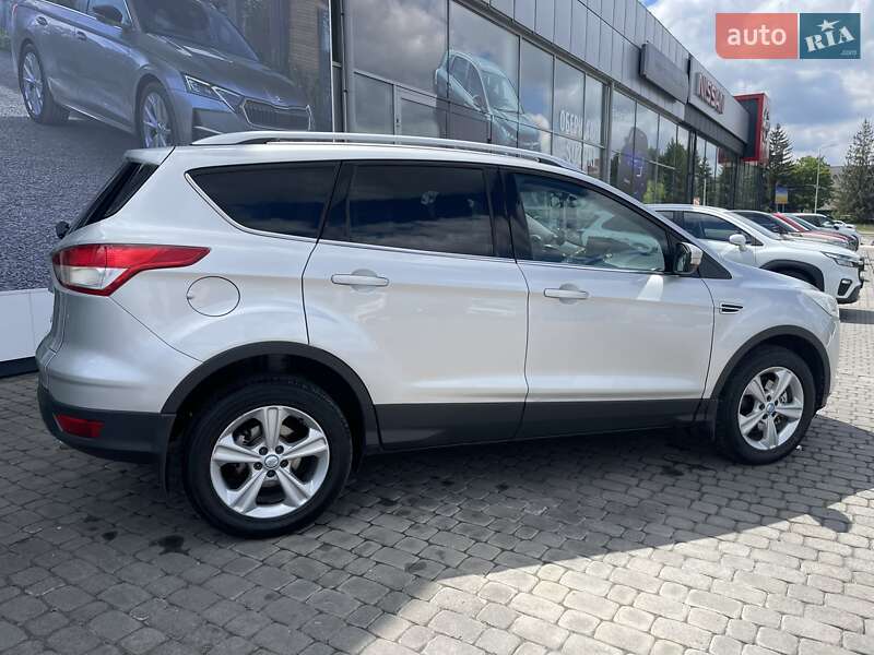 Позашляховик / Кросовер Ford Kuga 2013 в Тернополі