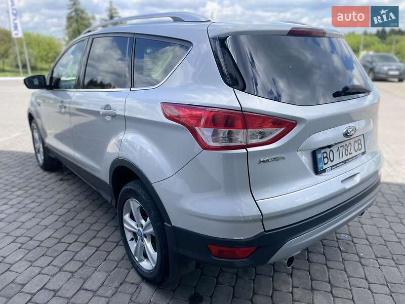 Позашляховик / Кросовер Ford Kuga 2013 в Тернополі