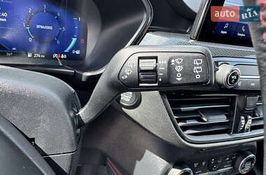 Внедорожник / Кроссовер Ford Kuga 2020 в 