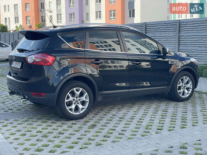 Внедорожник / Кроссовер Ford Kuga 2011 в Киеве