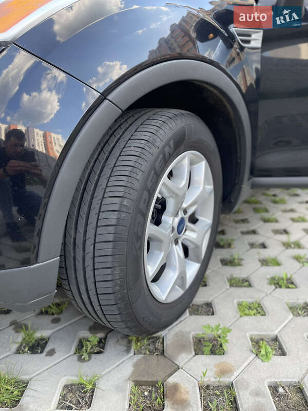 Внедорожник / Кроссовер Ford Kuga 2011 в Киеве