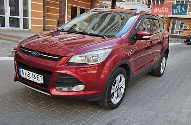 Позашляховик / Кросовер Ford Kuga 2015 в Києві