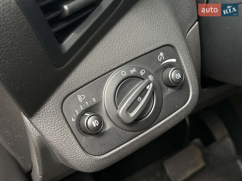 Внедорожник / Кроссовер Ford Kuga 2019 в Киеве