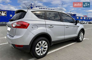 Позашляховик / Кросовер Ford Kuga 2011 в 